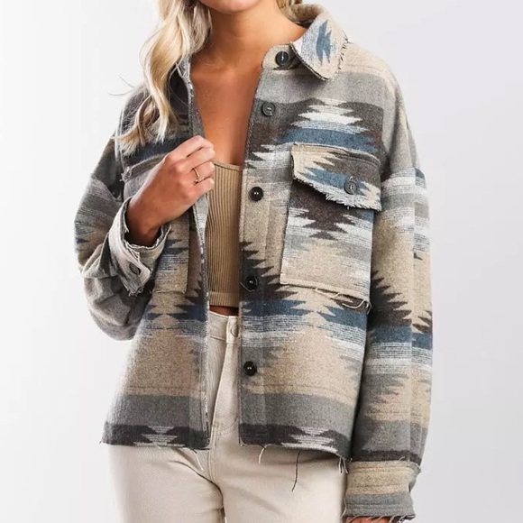 BKE Jackets & Blazers - BKE Aztec Flannel Shacket